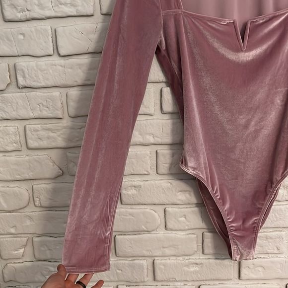 Urban Outfitters Out From Under velvet bodysuit size medium - Picture 5 of 10